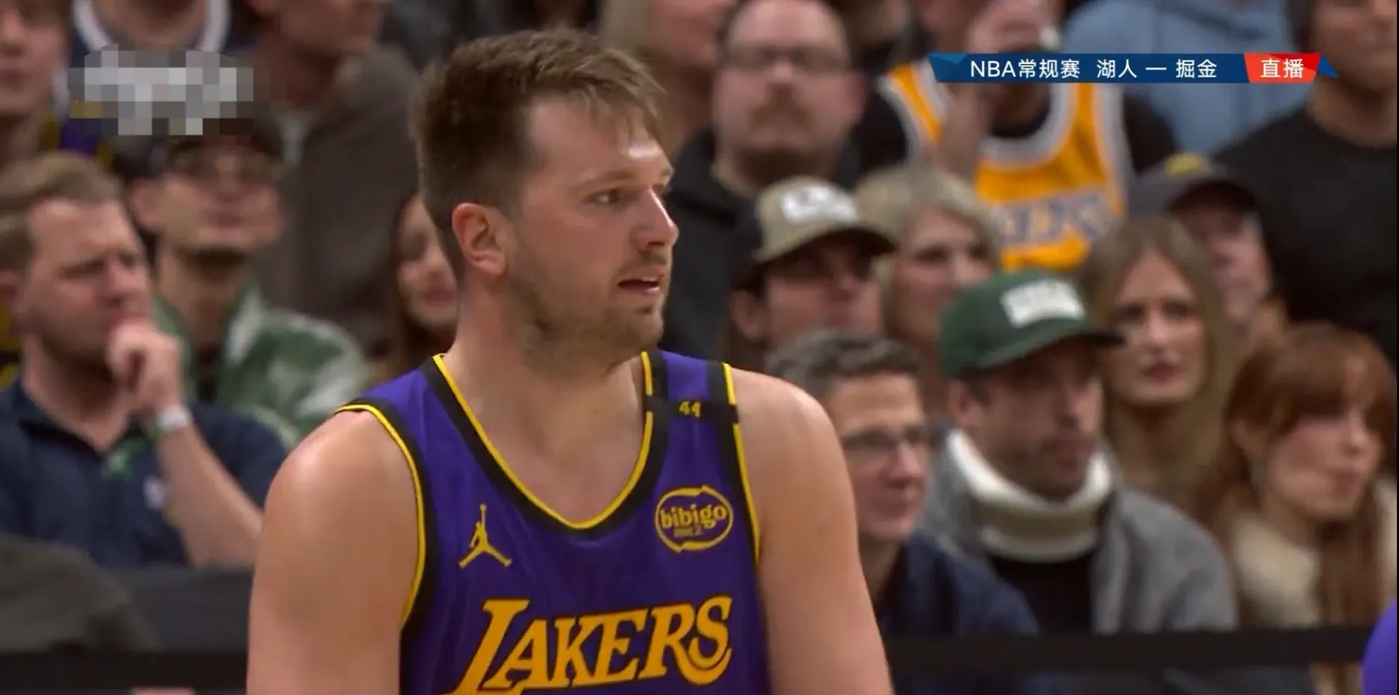 东契奇回归赛场，回归赛场首场状态亮眼，日本队观众沸腾！