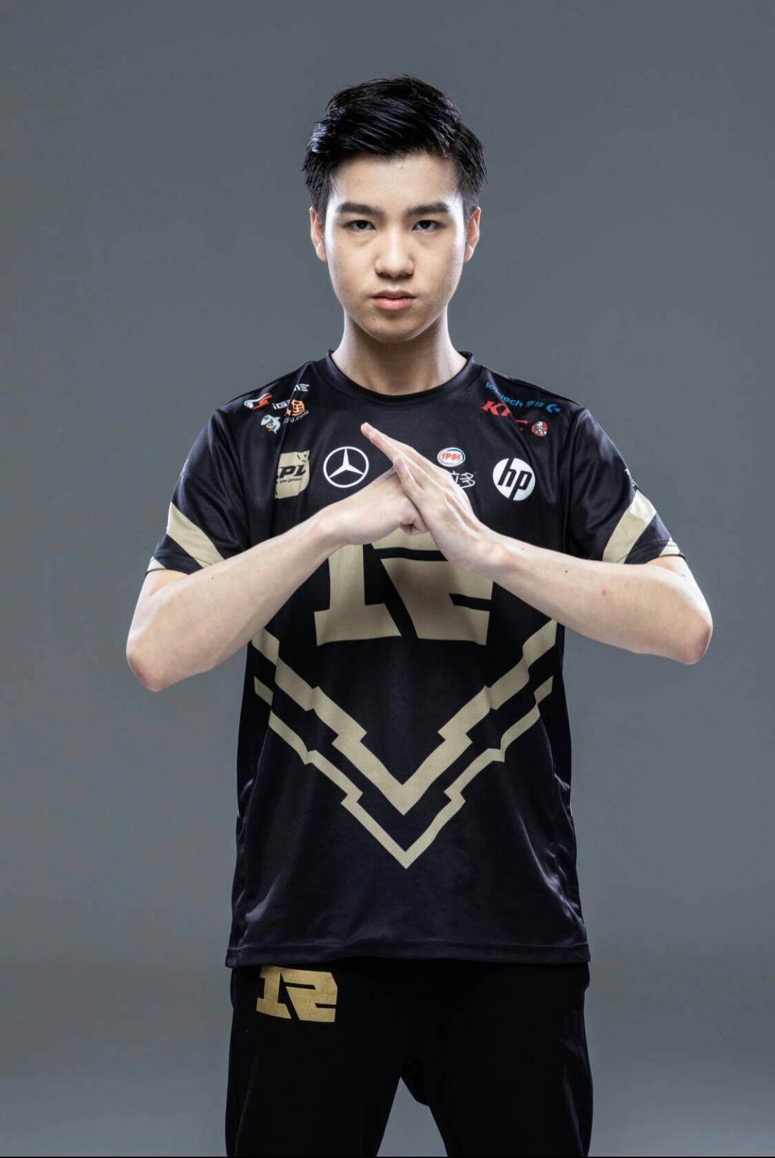 Ning连续十场比赛得分超过出色防守，中国队不断突破！